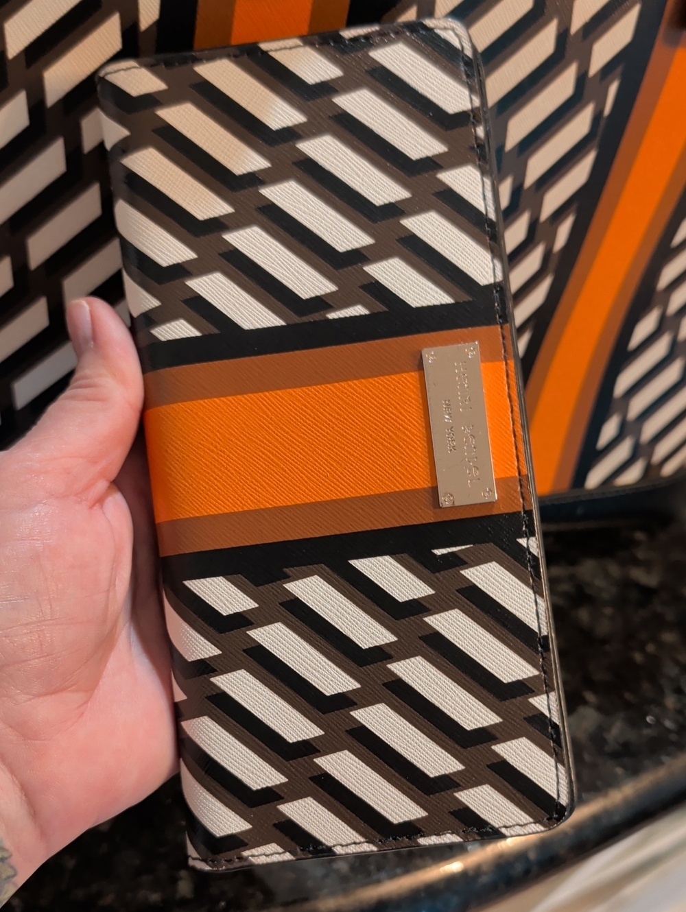 Henri Bendel Black, Orange & Cream Geometric Dome Satchel with Wallet - Picture 7 of 12